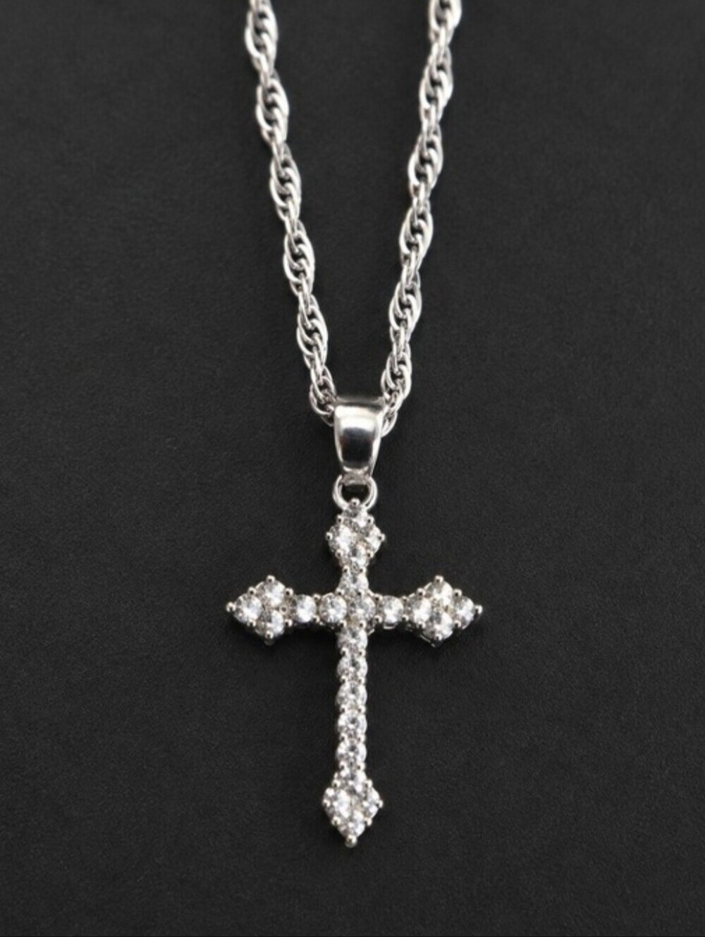 NWT Silver Cross Pendant Necklace